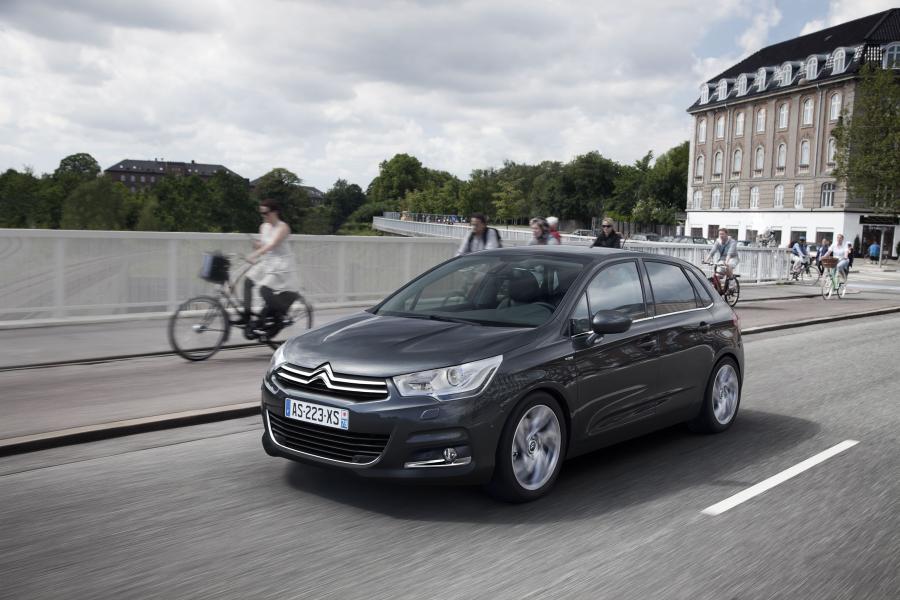  Citroen C4 2010 года  (фото 54 из 147)